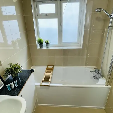 Enfield Chase Apartment Экстерьер фото