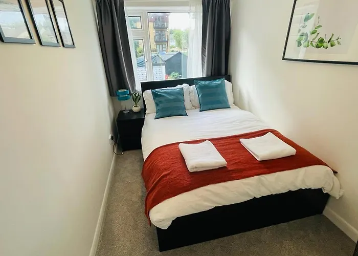 Enfield Chase Apartment